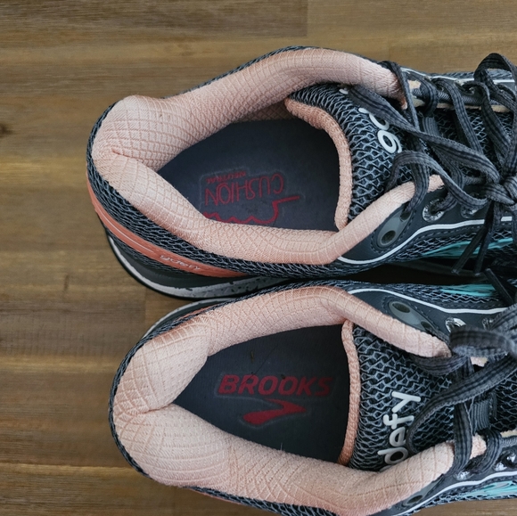 Brooks Gray and Pink Athletic Shoes - Picture 8 of 10